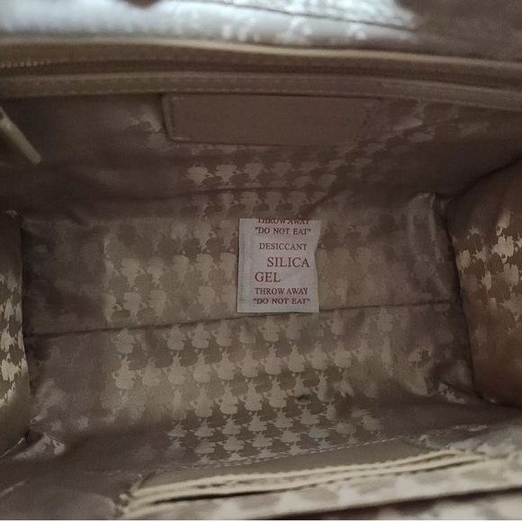 Karl Lagerfeld White Heart Embellished Women's Bag - Picture 8 of 8